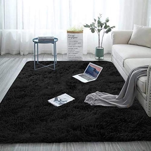 Dywan do salonu czarny shaggy 140x200 cm