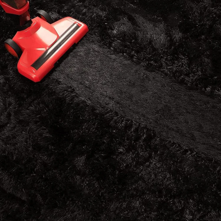Dywan do salonu czarny shaggy 160x230 cm